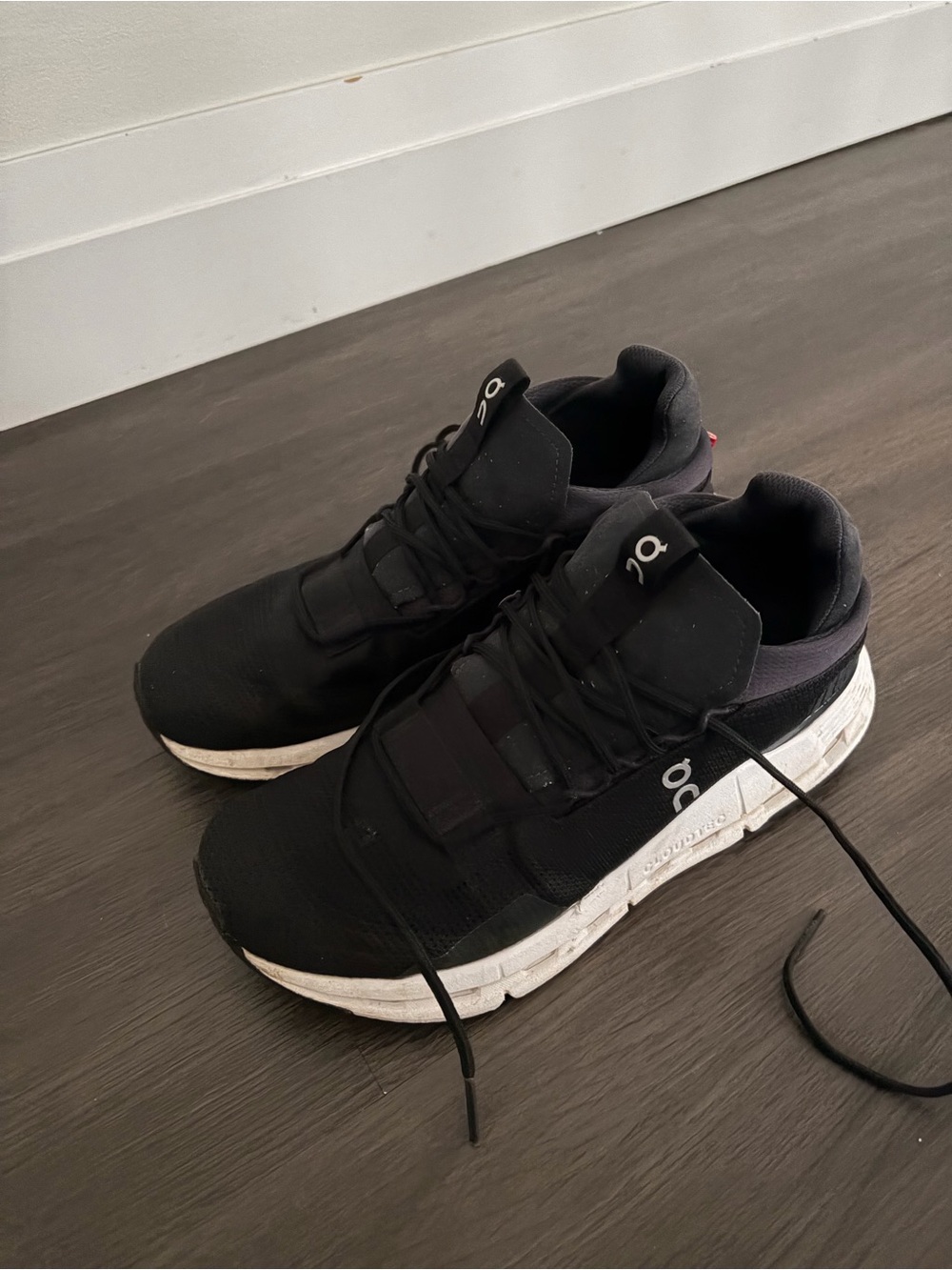 On Running Cloud Athletic Shoes — Black/White